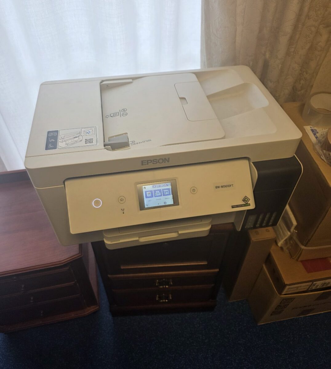 Wi-Fi接続設定後のEPSON製プリンターEW-M610FTの操作パネル